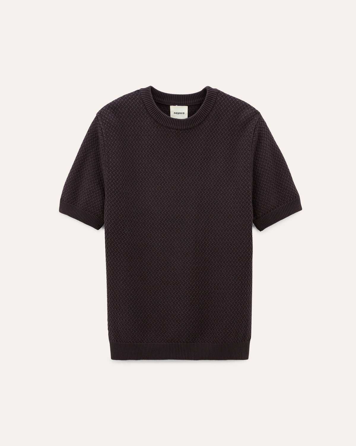 Madera Brown, t-shirt en coton biologique NOYOCO, packshot ss26 studio