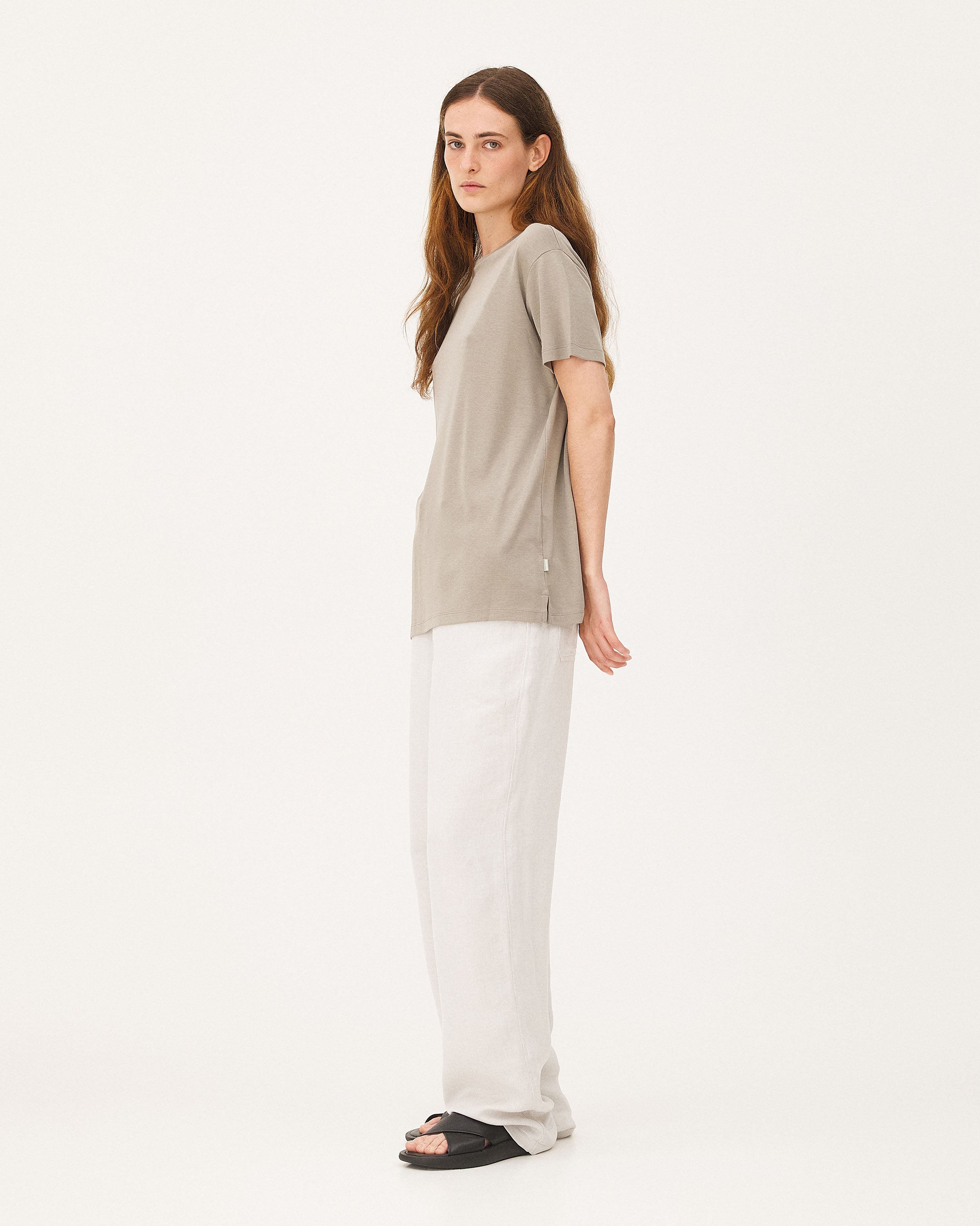Faro Olive - womenswear look