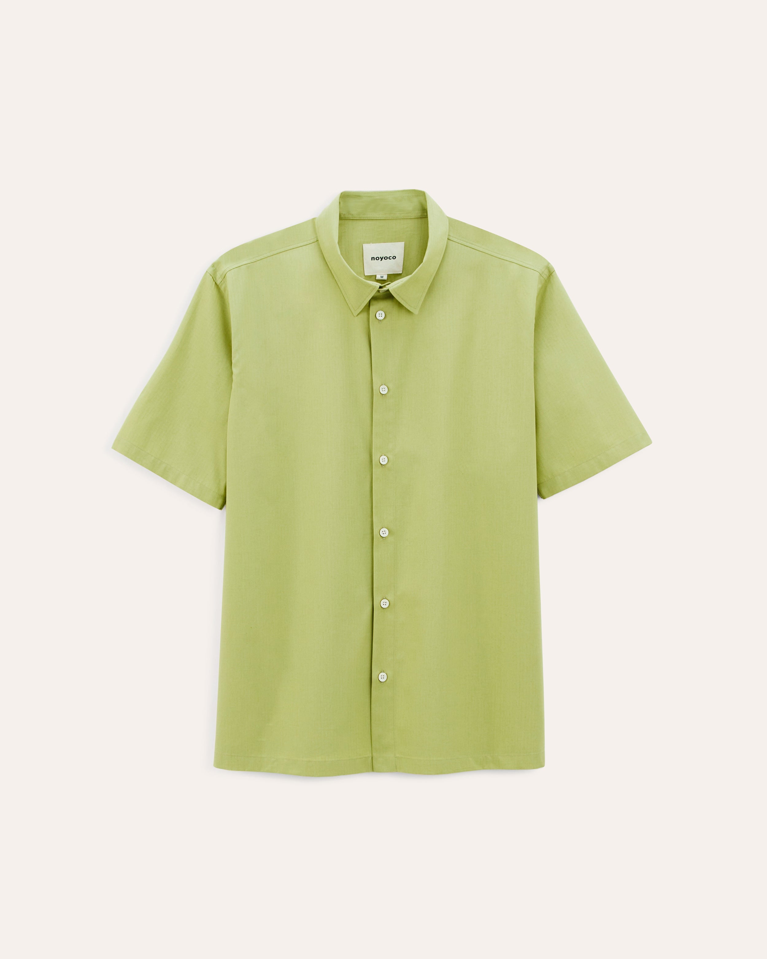 packshot ss26 studio