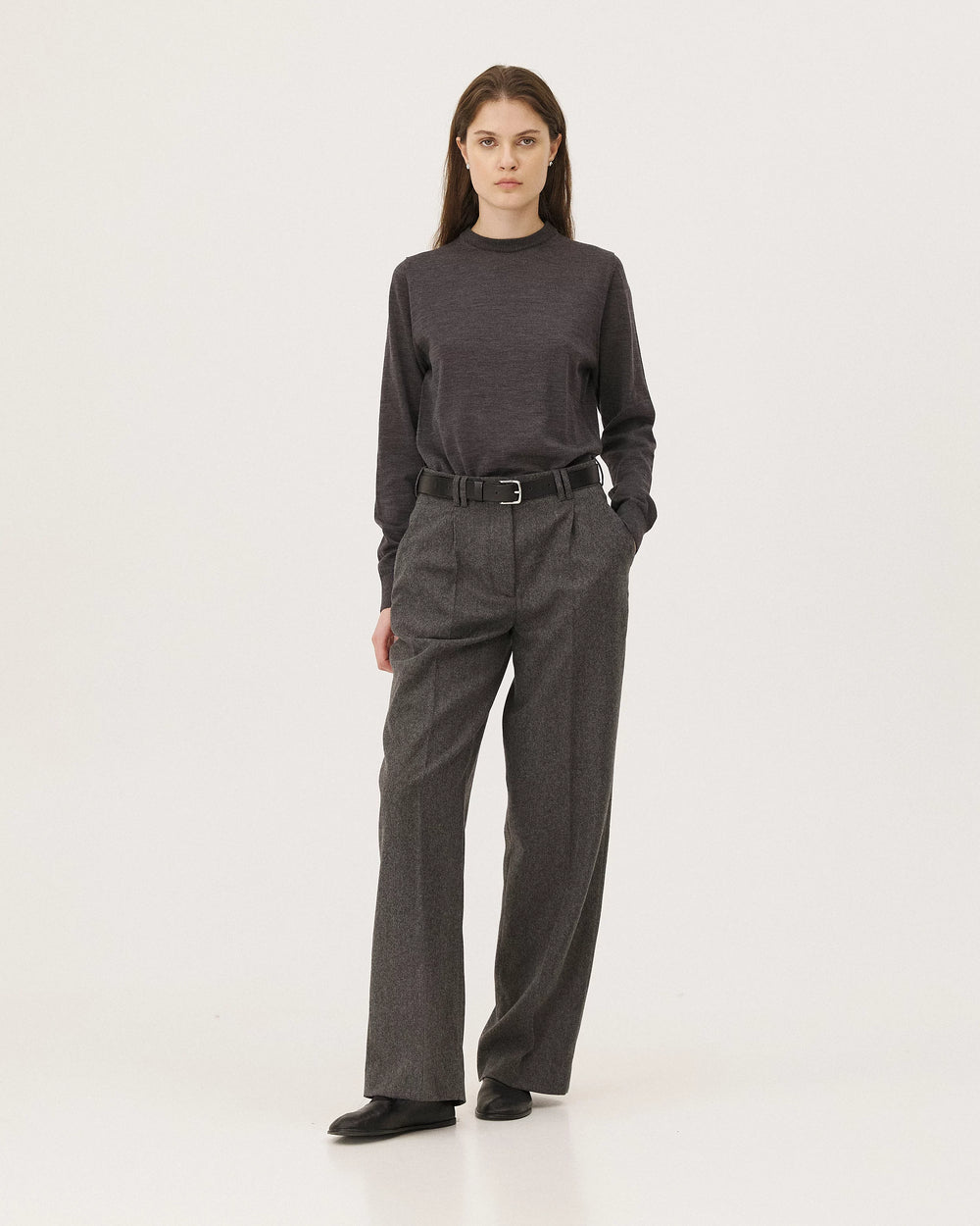 Tunis Anthracite, pull en laine mérinos NOYOCO, femme AW26 studio