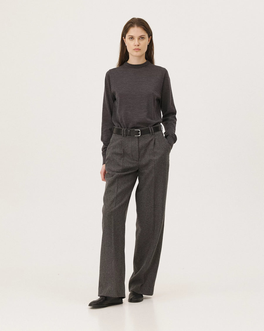 Tunis Anthracite sweater, AW26 womenswear studio look