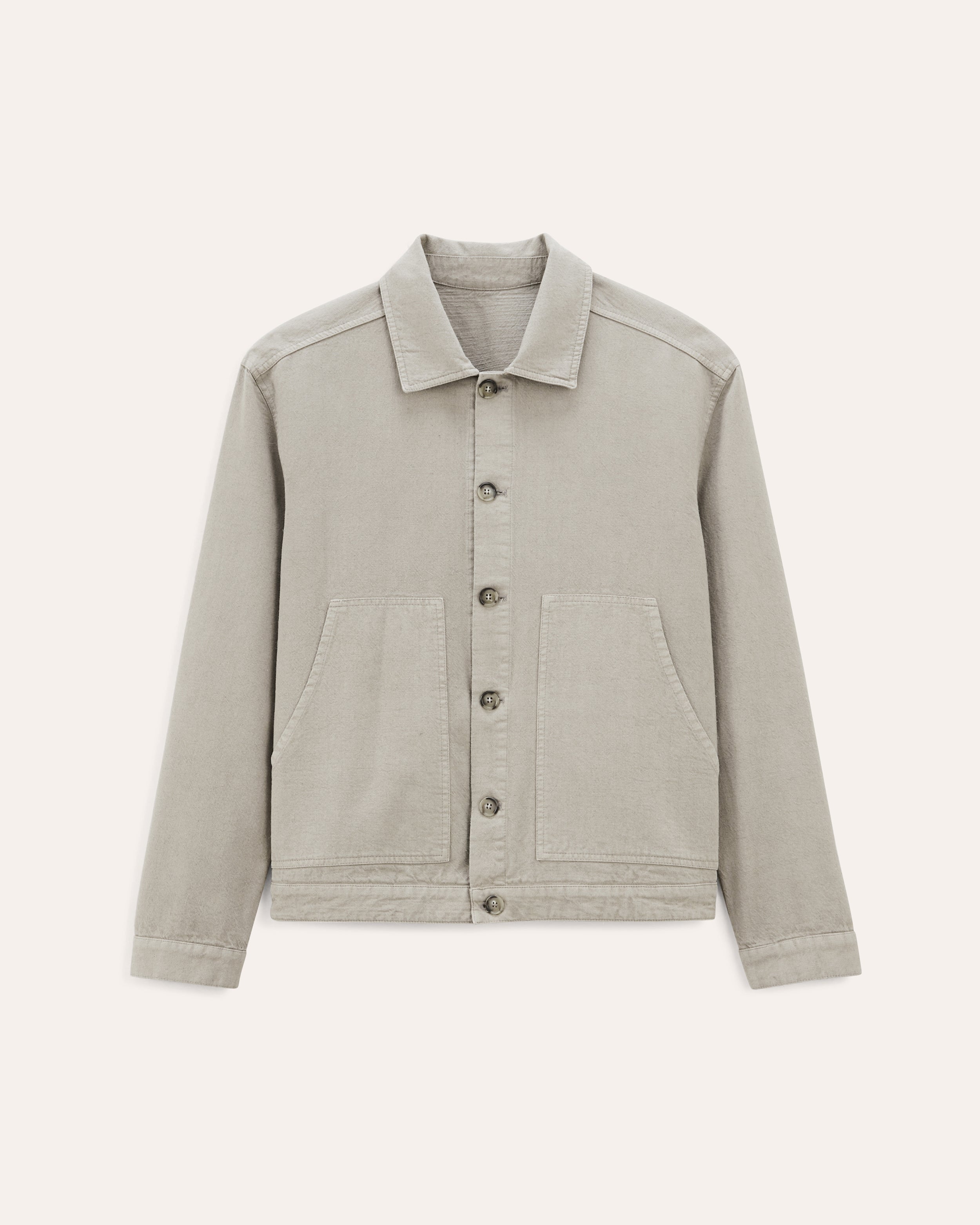 packshot ss26 studio