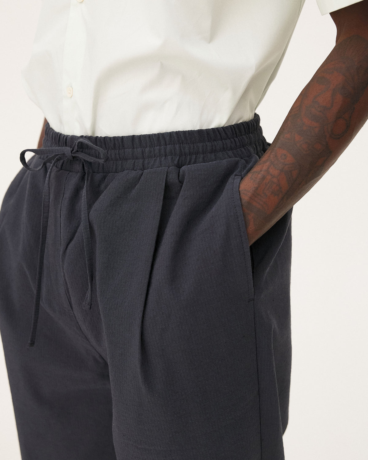 Helio Dark blue pants, SS26 studio detail view
