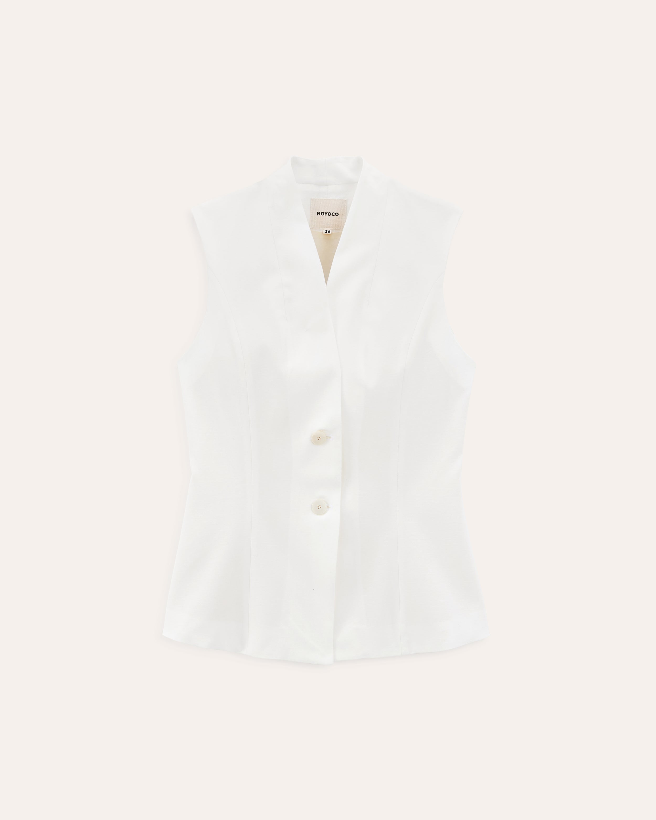 packshot ss26 studio