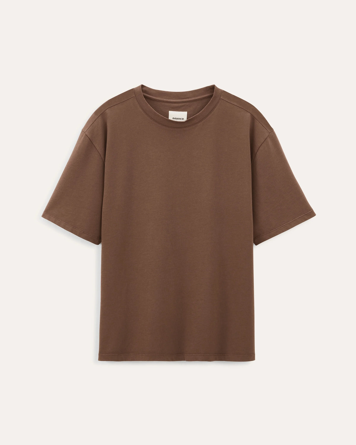 Gumi Mocha, t-shirt en coton biologique NOYOCO, packshot ss26 studio
