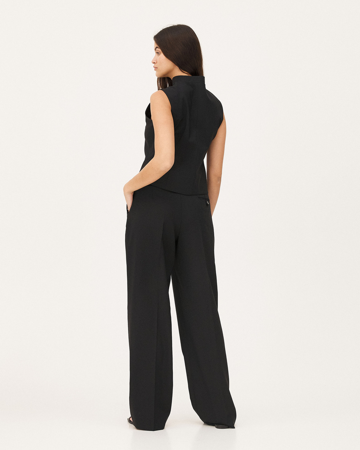 Vils Black