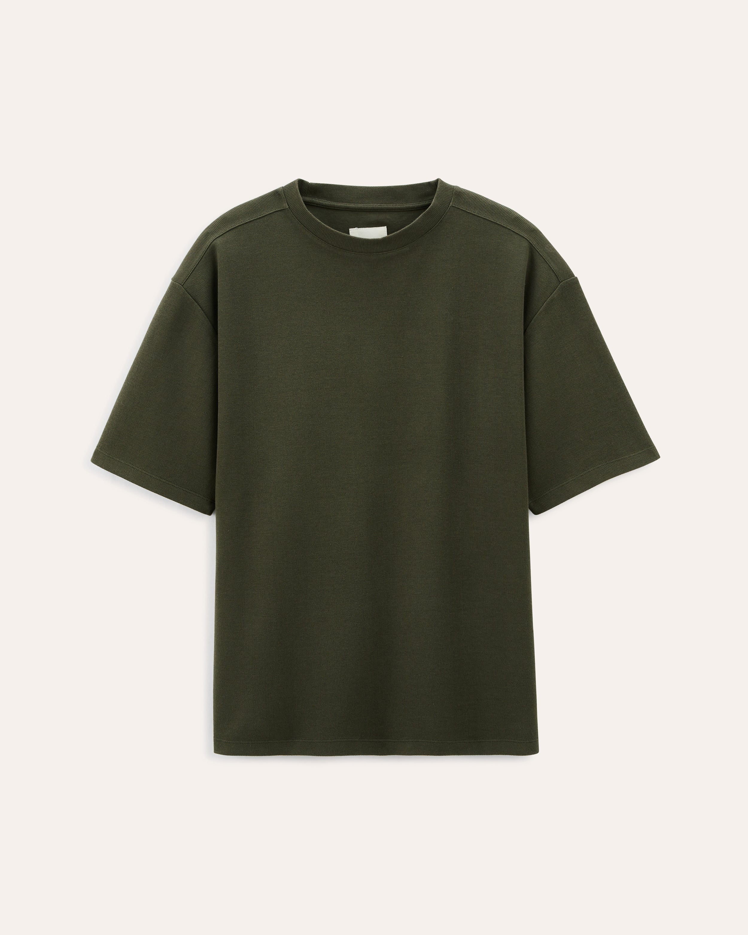 packshot ss26 studio