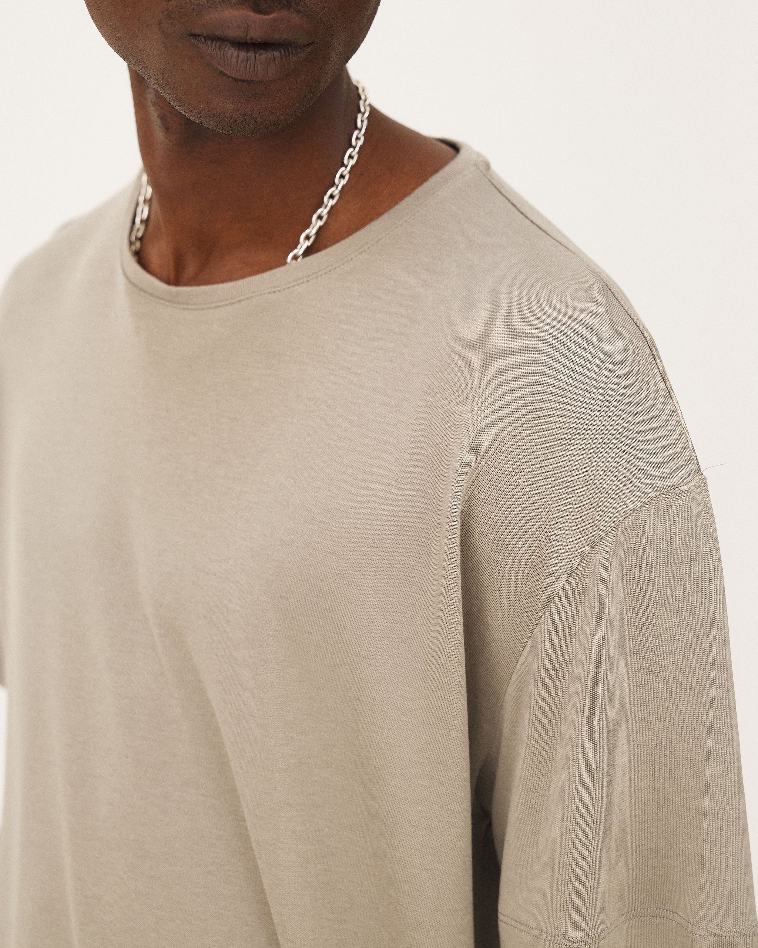 Faro Olive - menswear look
