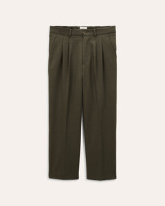 Clyde Olive