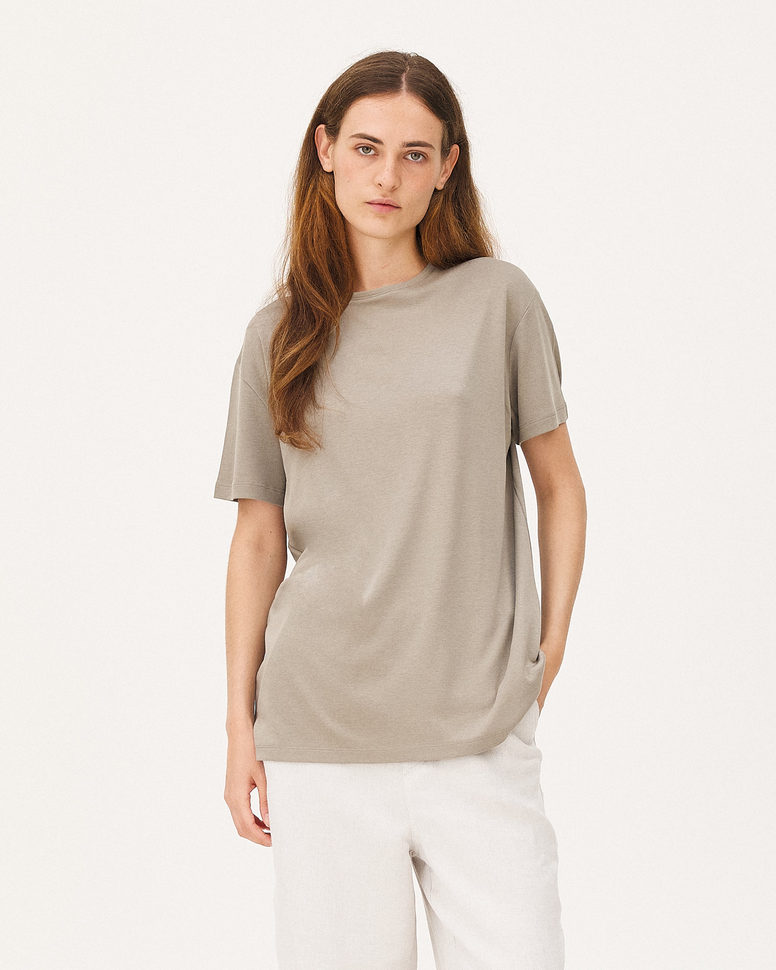 Faro Olive - womenswear look