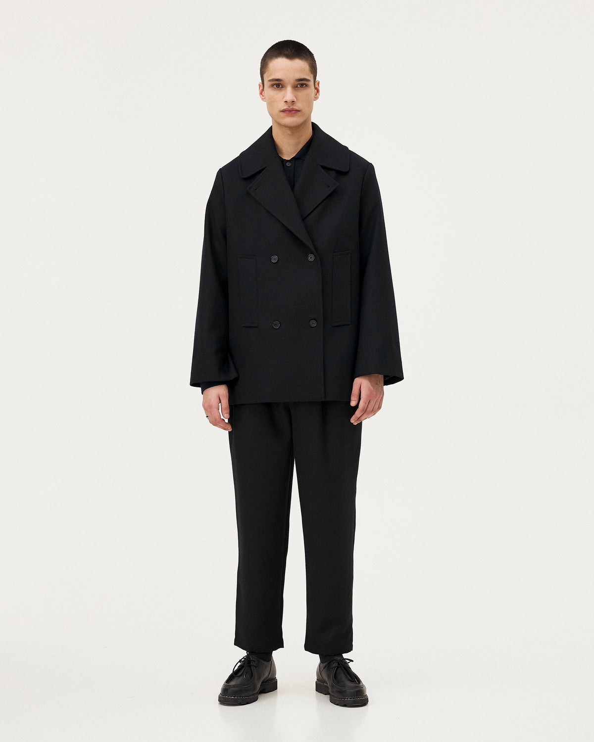 Dundee Midnight blue, manteau en laine et cachemire recyclés NOYOCO, homme AW25 studio