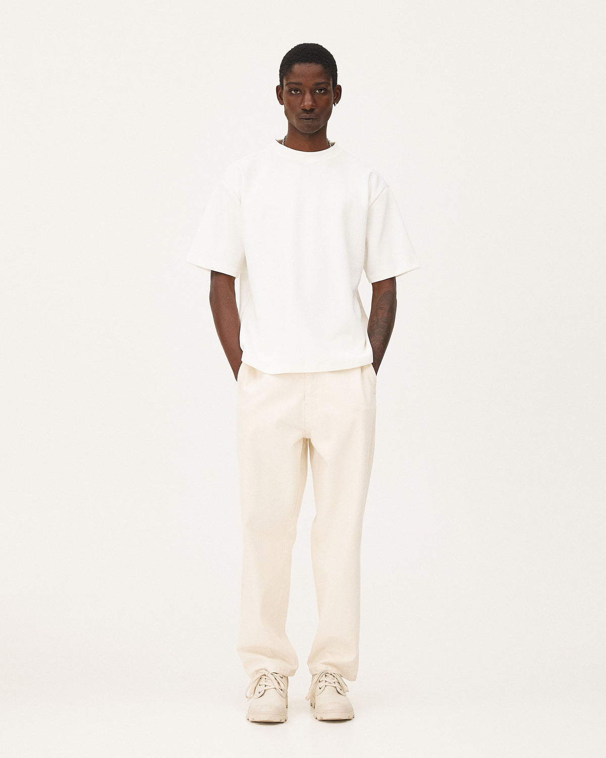 Tanger Ecru, t-shirt en coton biologique NOYOCO, homme ss26 studio