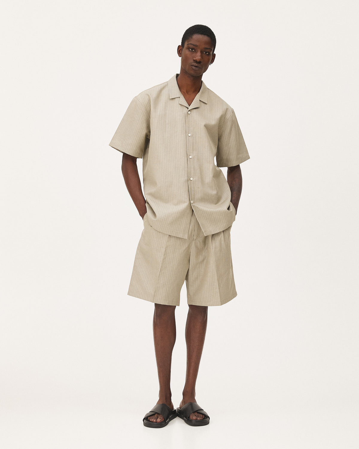 Orléans Beige rayé - porté homme