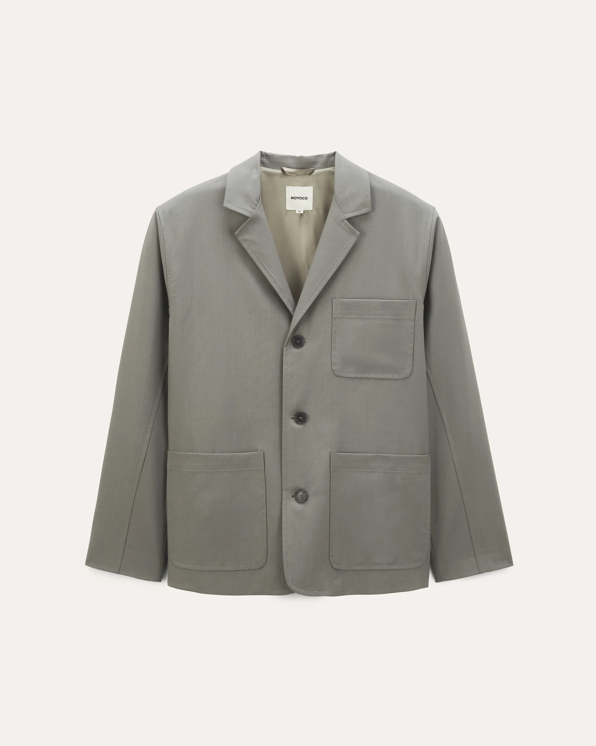 packshot ss26 studio