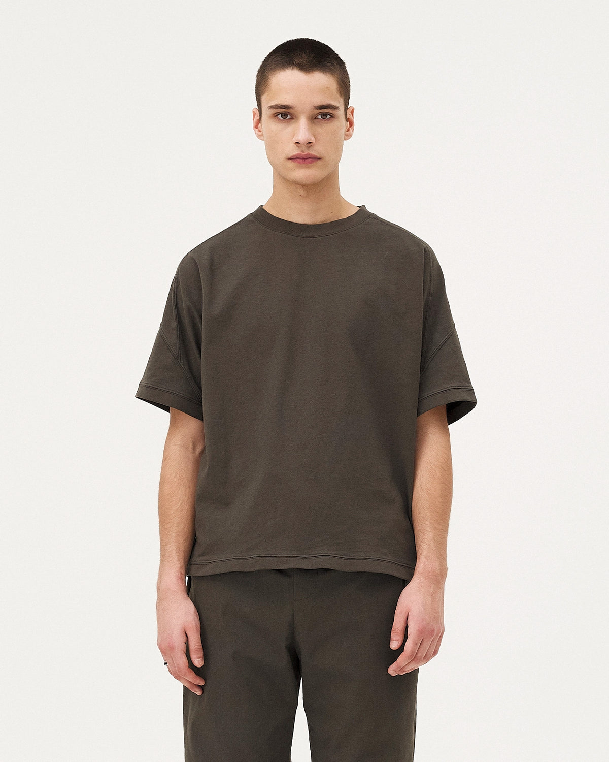 Haria Khaki t-shirt, AW25 menswear studio look