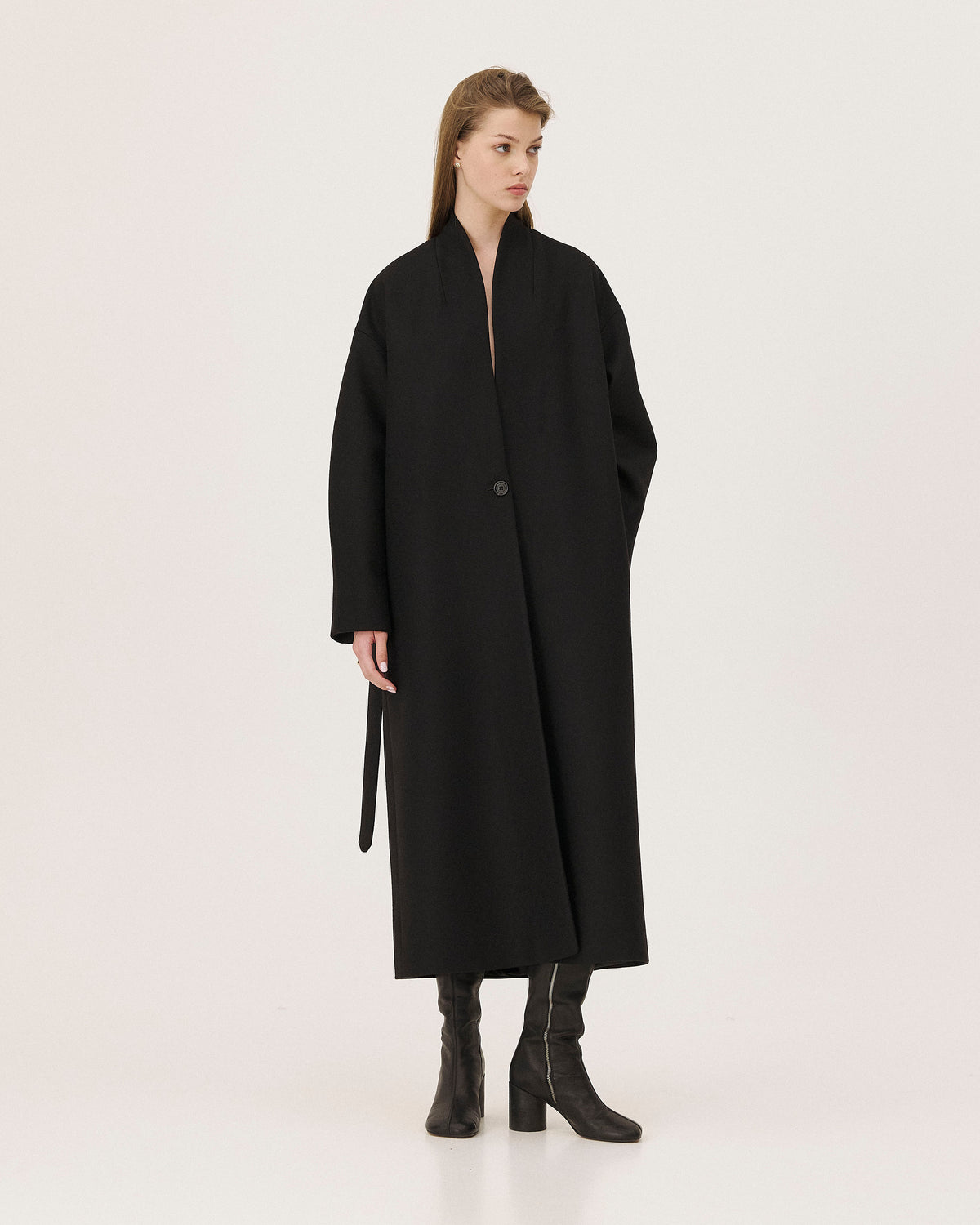Aure Black