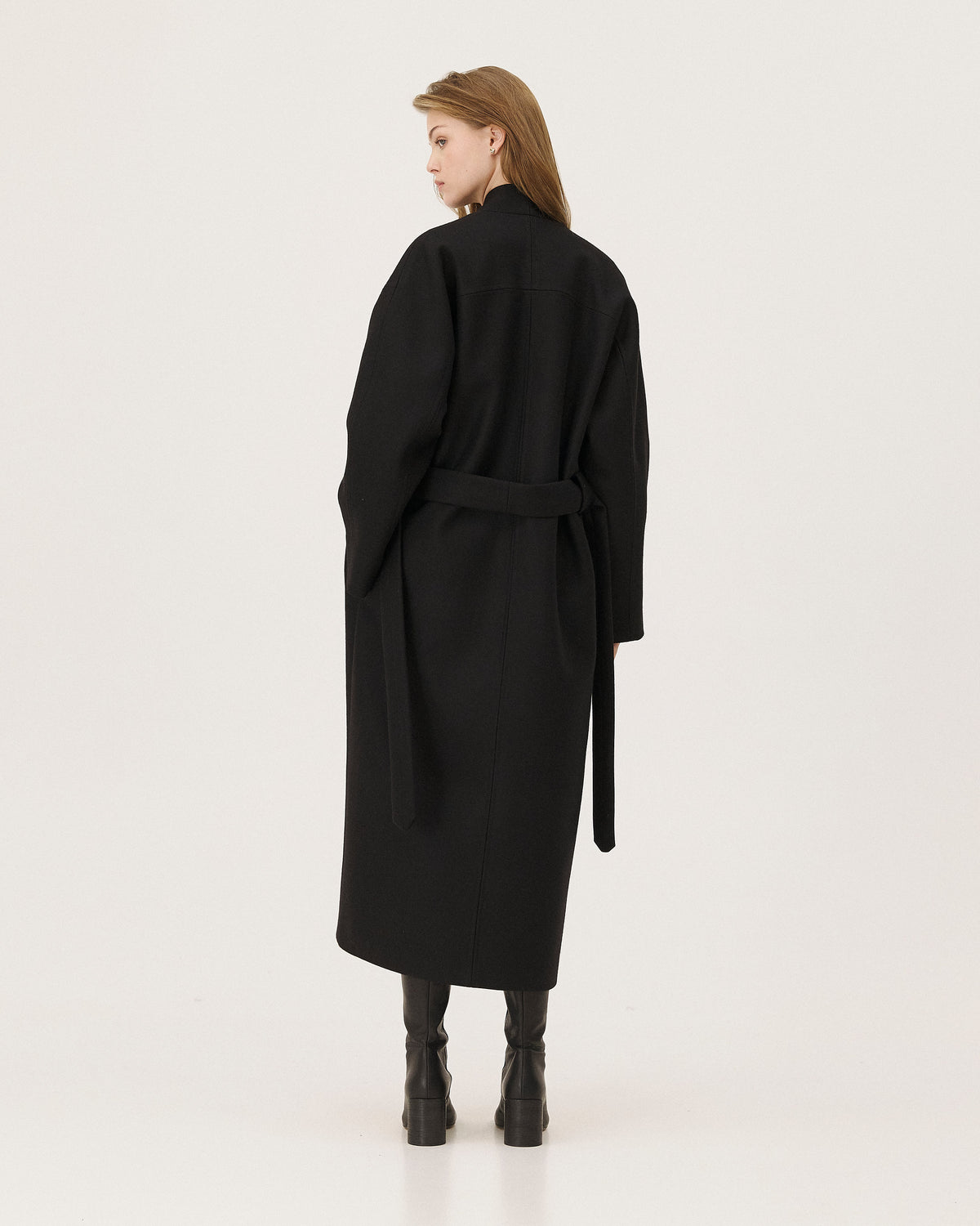 Aure Black