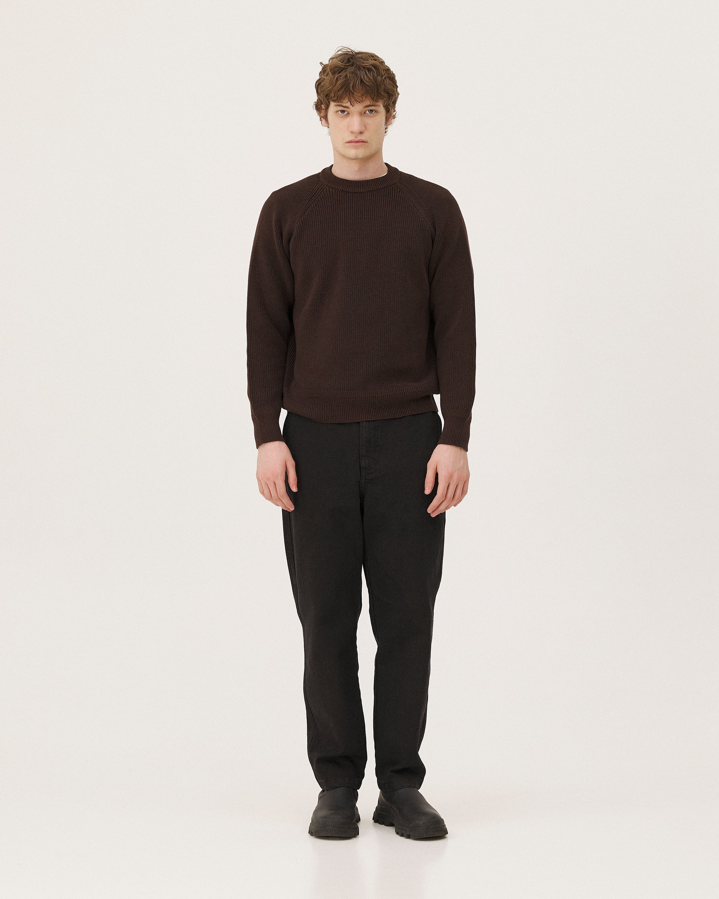 Calder Black, jean en coton biologique NOYOCO, homme AW26 studio