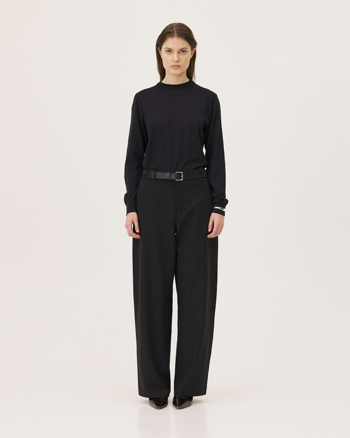 Tunis Navy, pull en laine mérinos et coton biologique NOYOCO, femme AW26 studio