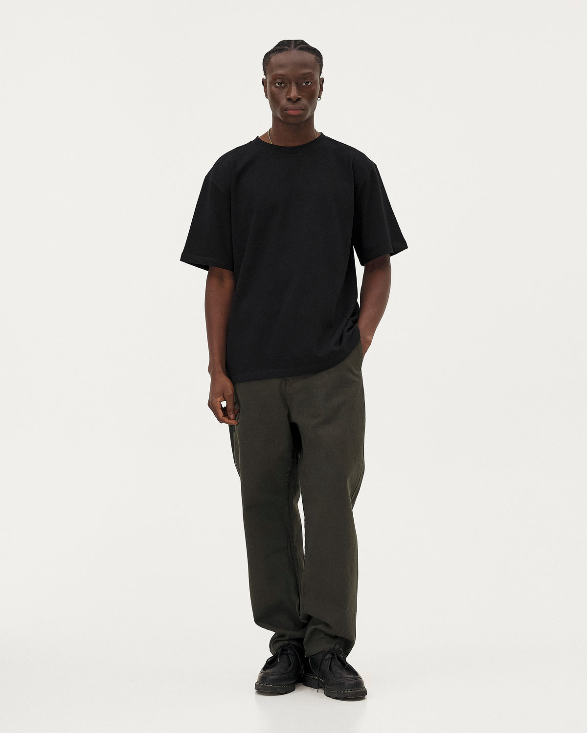 Calder Khaki, jean en coton biologique NOYOCO, homme AW25 studio