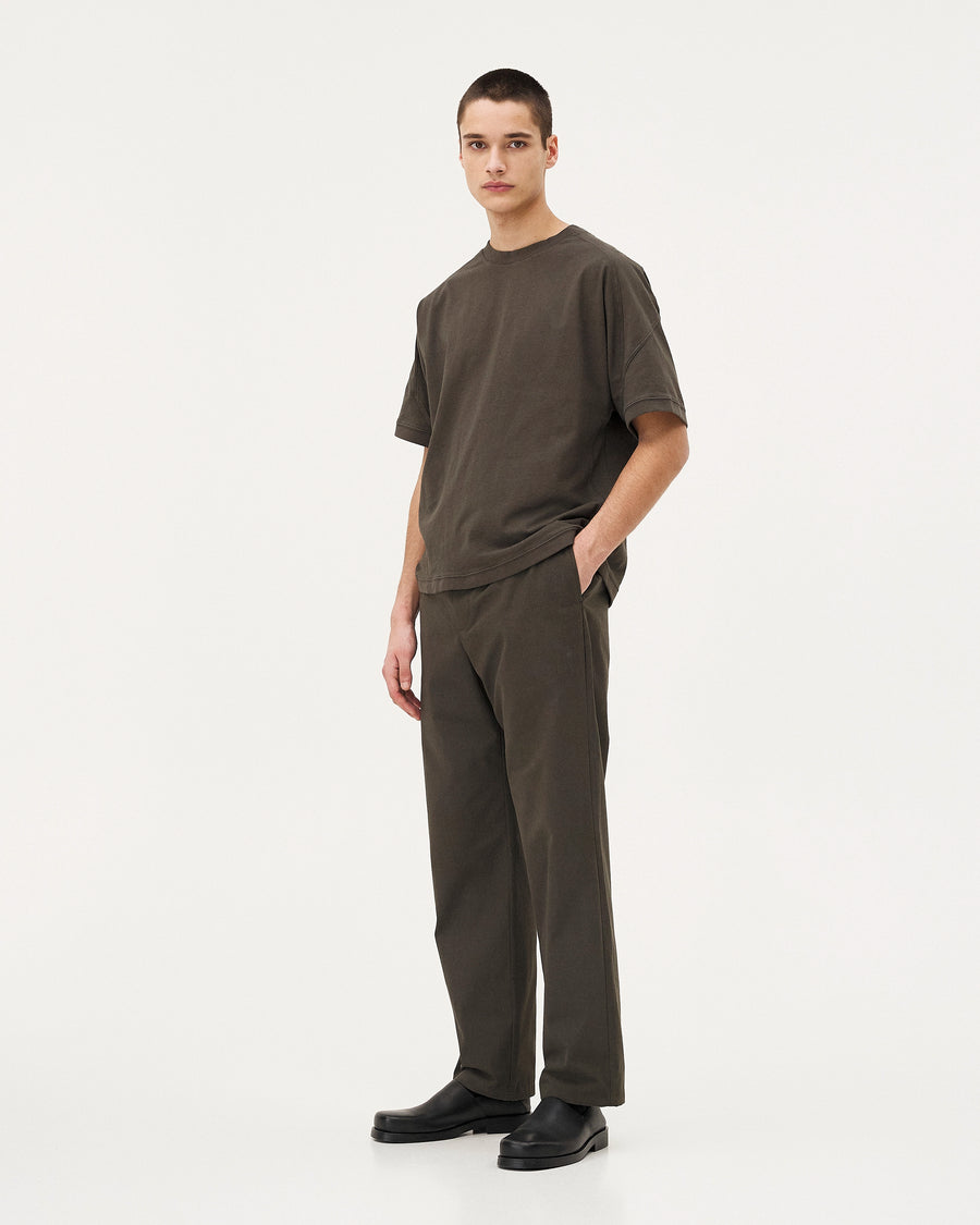 Haria Khaki, t-shirt en coton biologique NOYOCO, homme AW25 studio