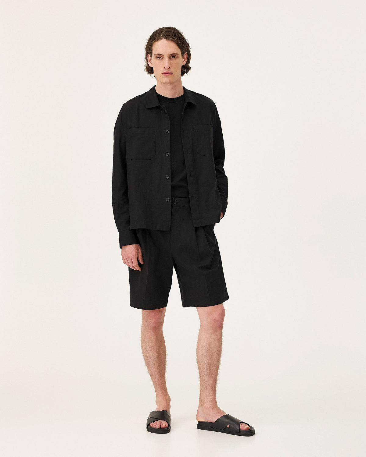 Como Black wool shorts, SS26 menswear studio look