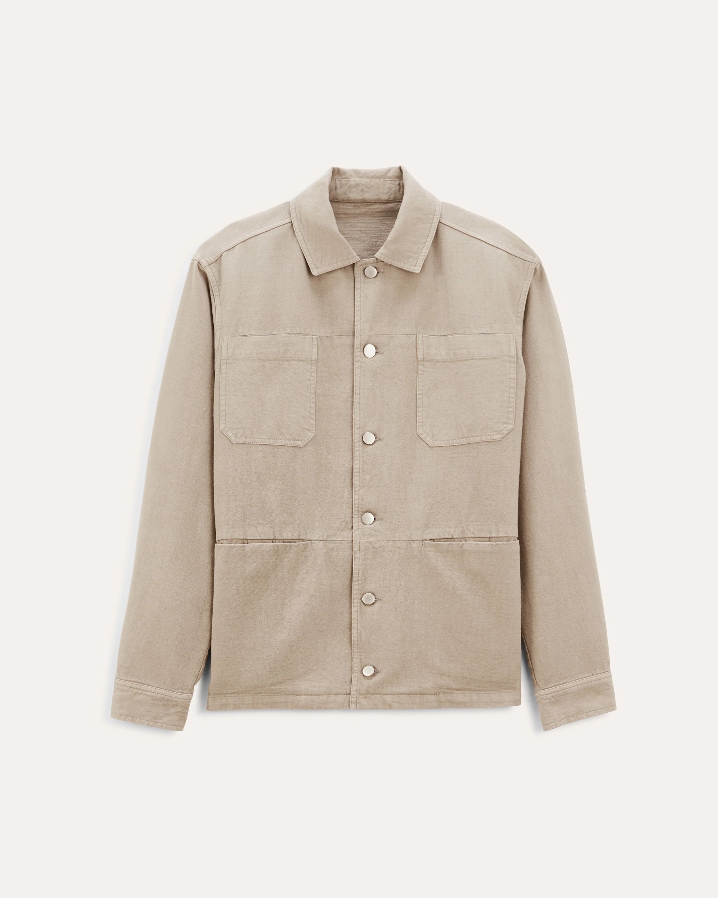 packshot ss26 studio